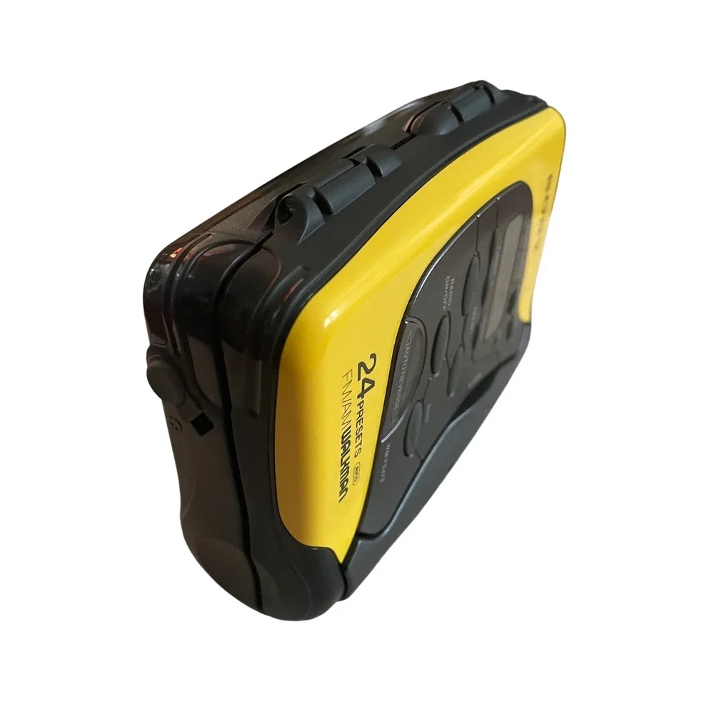Sony Sports Walkman WM-FS473 AM FM Radio Cassette Player Yellow VTG Mega Bass